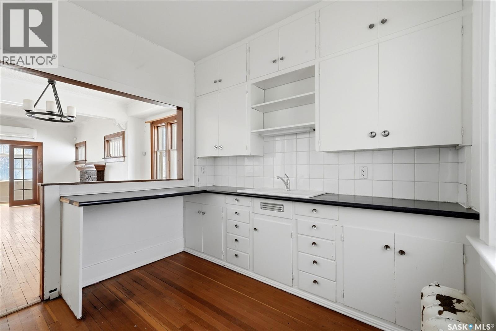 1839 Retallack STREET - 13
