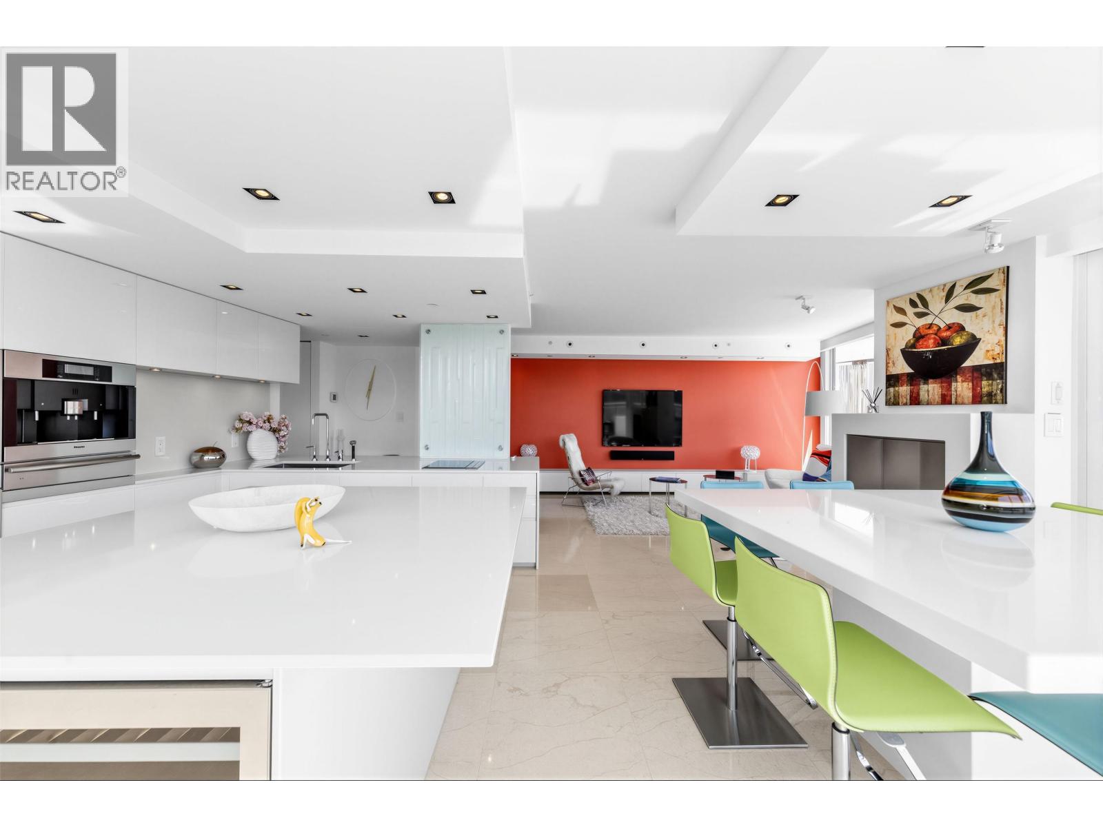 606 1288 MARINASIDE CRESCENT, Vancouver