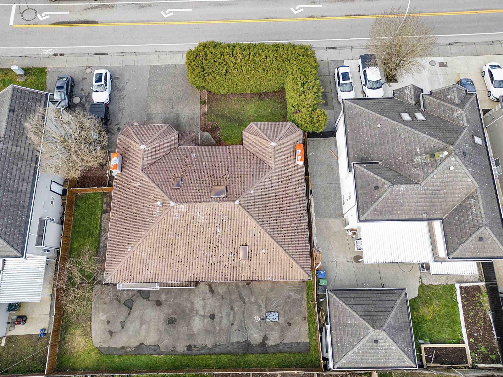 7 Bed, 5 Bath House for Sale in Surrey – 12604 68 AVENUE, Surrey - Image 7