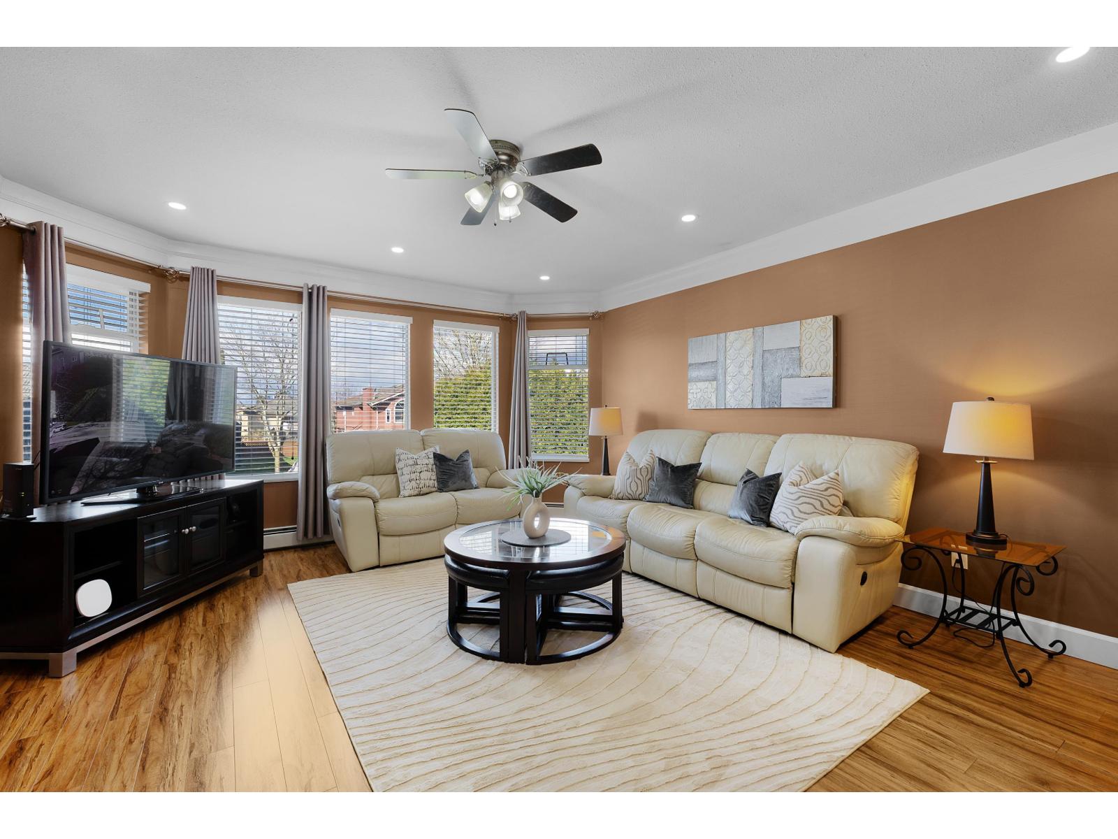 7 Bed, 5 Bath House for Sale in Surrey – 12604 68 AVENUE, Surrey - Image 24
