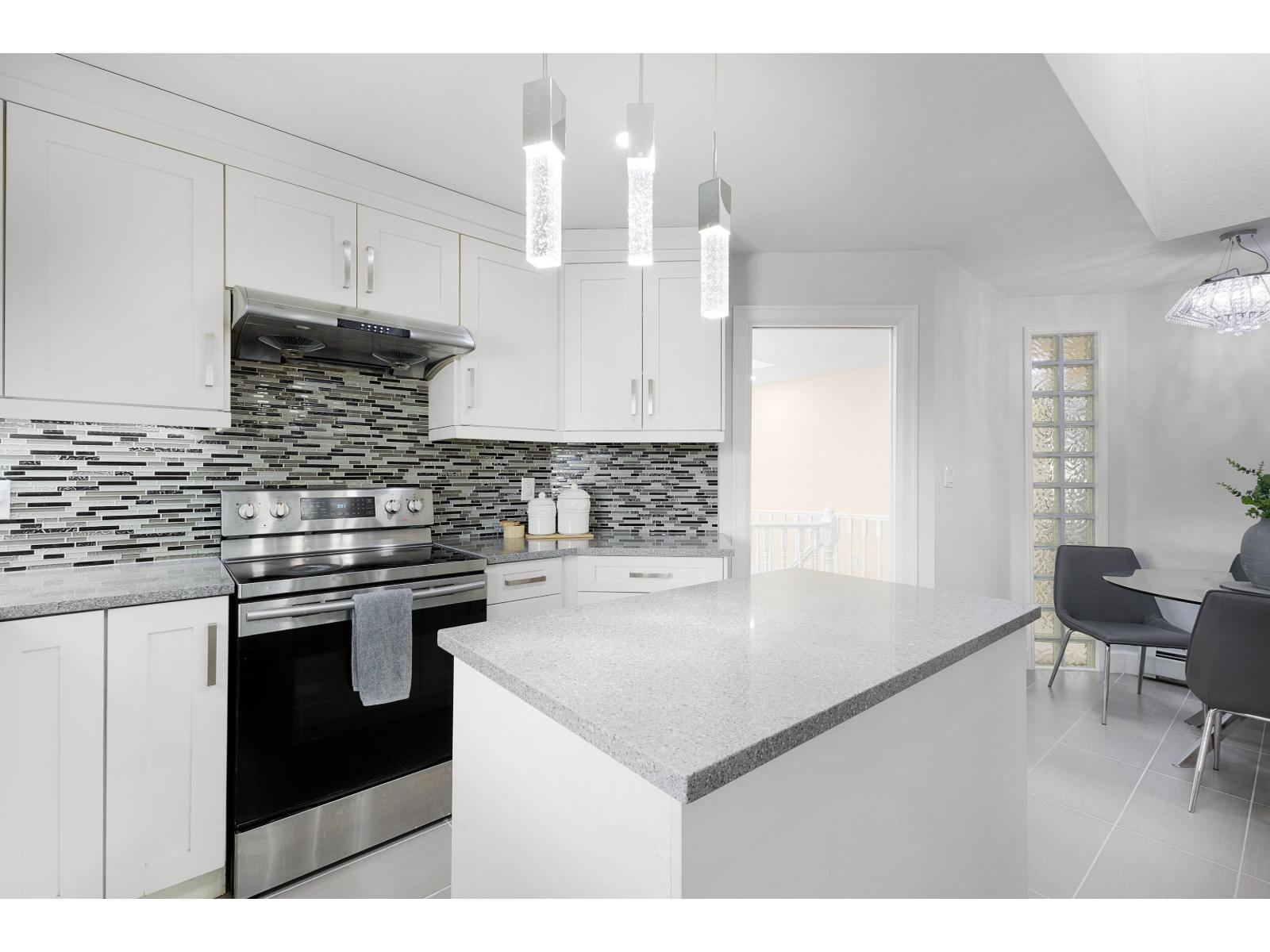 7 Bed, 5 Bath House for Sale in Surrey – 12604 68 AVENUE, Surrey - Image 19
