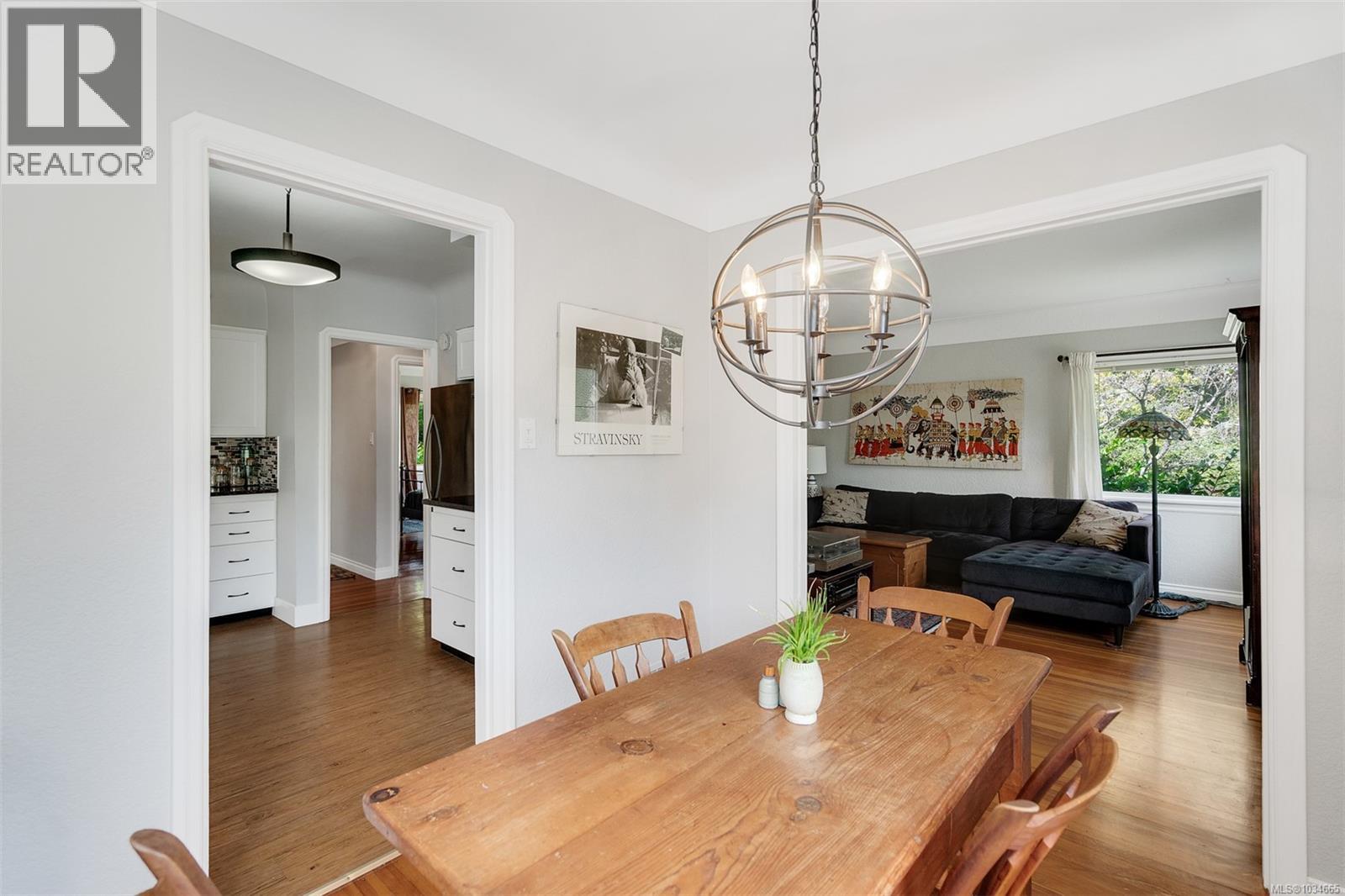  4035 Saanich Road, Saanich