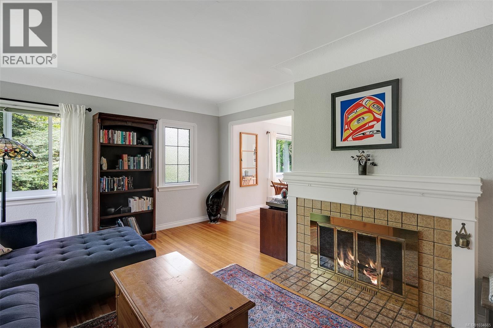 4035 Saanich Rd - 6