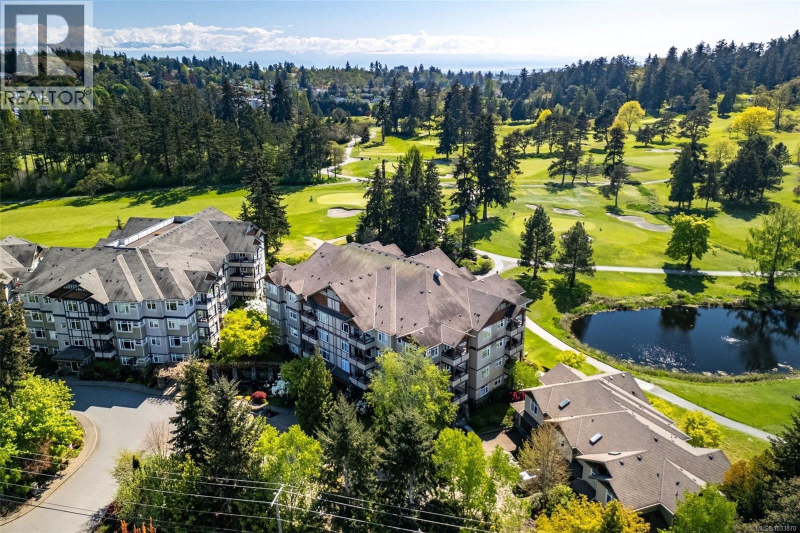 #102E 1115 CRAIGFLOWER Rd - 50