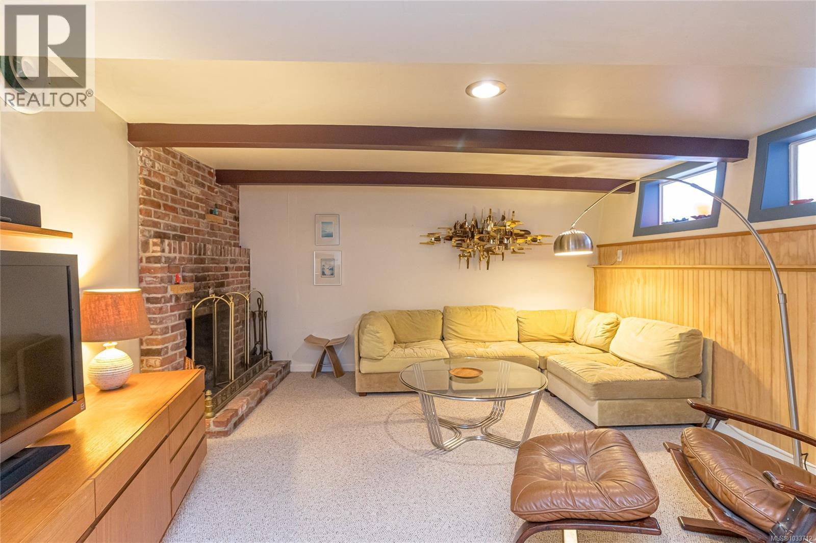  4348 Harder Road, Saanich