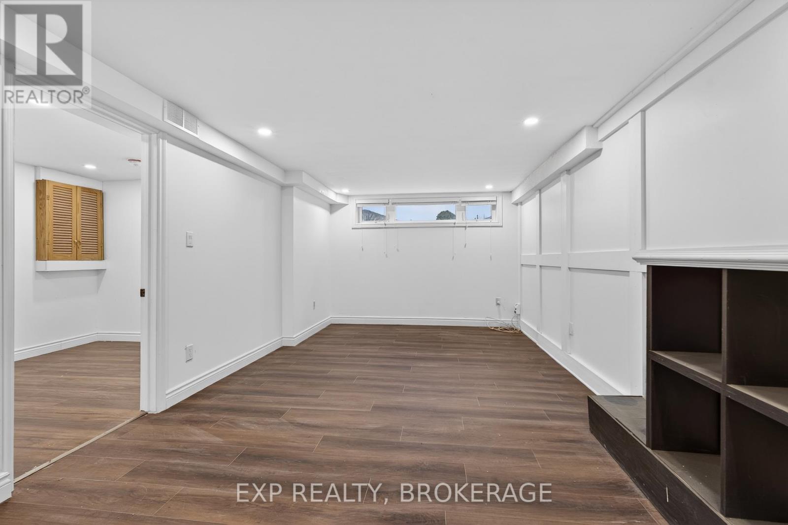 573 WHISTLER TERRACE - 23