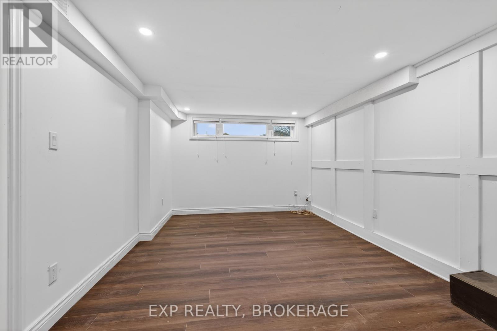 573 WHISTLER TERRACE - 24