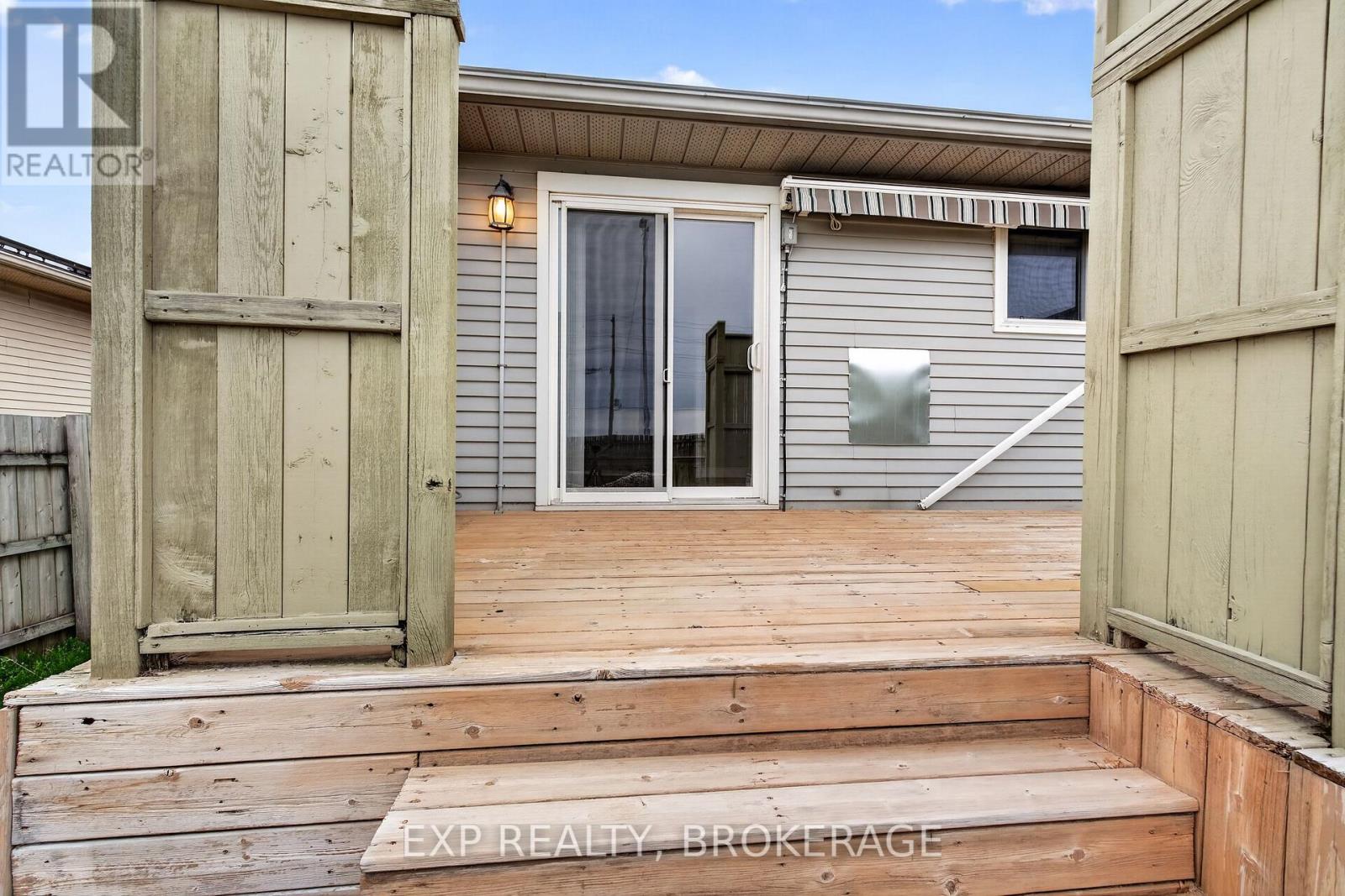 573 WHISTLER TERRACE - 38