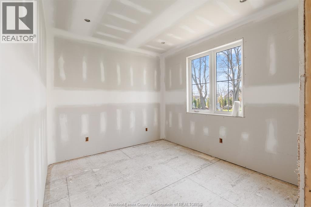 252 FORD ROAD - 17