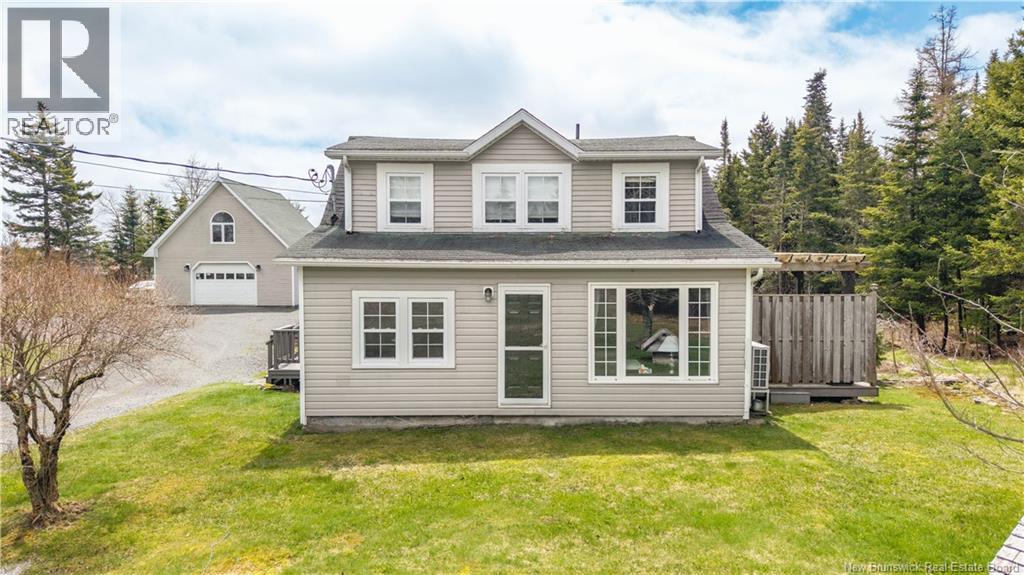 10 Stanley Oliver Road - 2