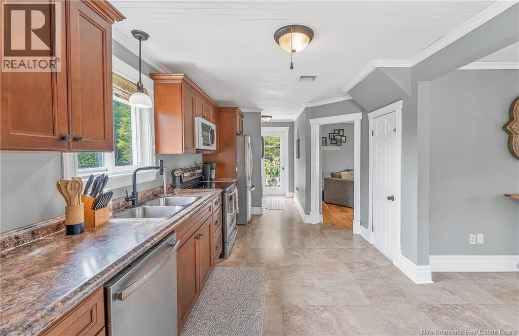 10 Stanley Oliver Road - 9