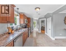 10 Stanley Oliver Road, Back Bay, NB E5C1Z4 Photo 9