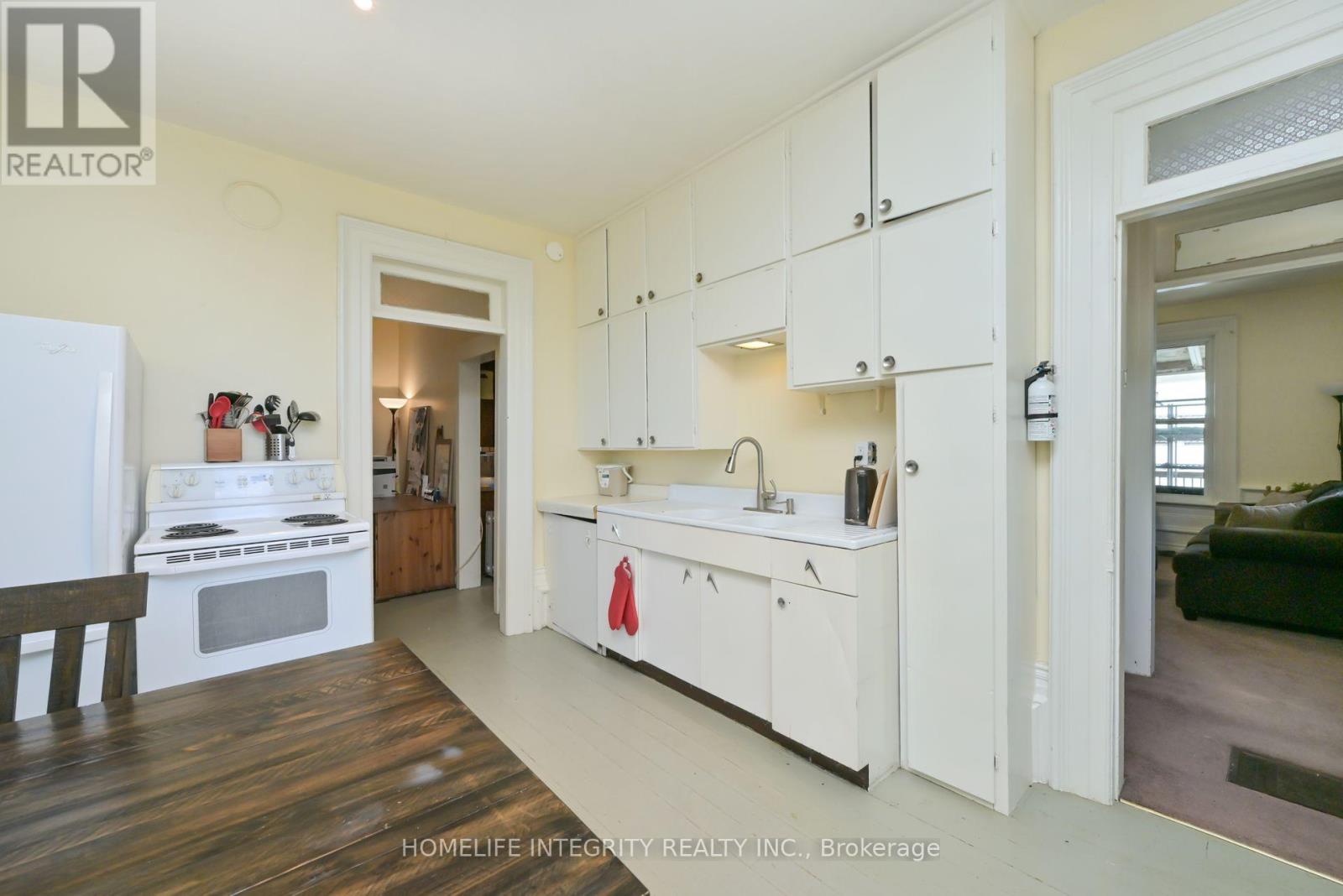 995305 MONO ADJALA TOWNLINE - 10