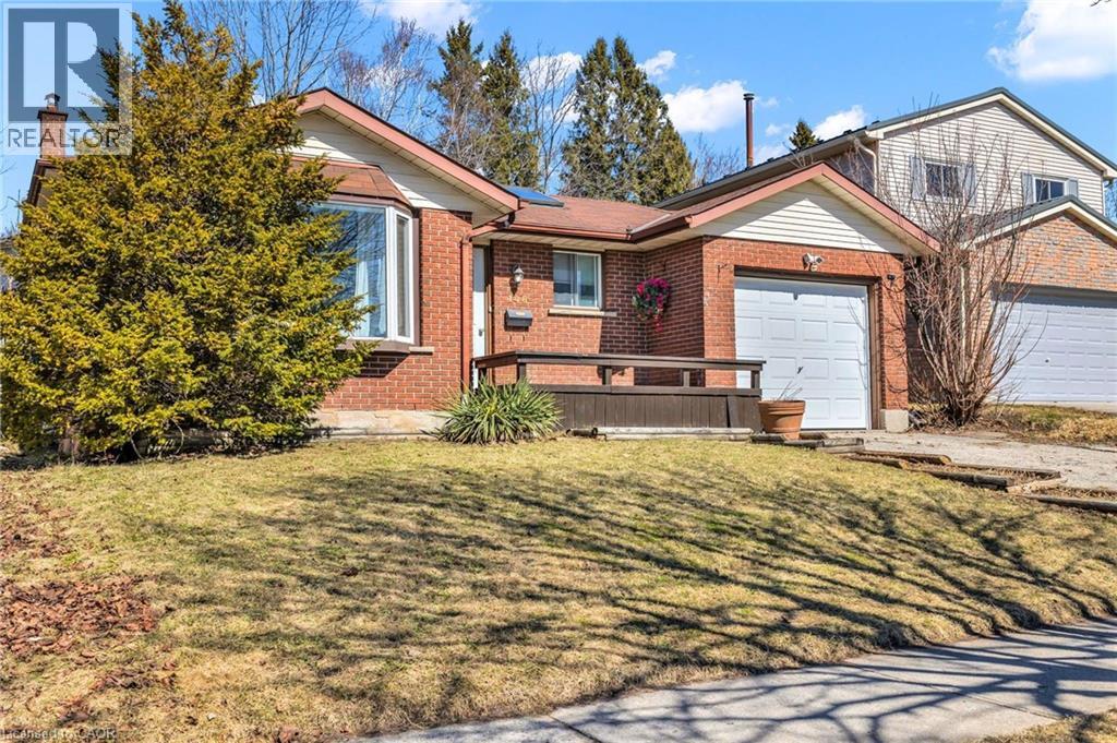 146 BECHTEL Drive, Kitchener, Ontario, N2P1S3 — Photo 2