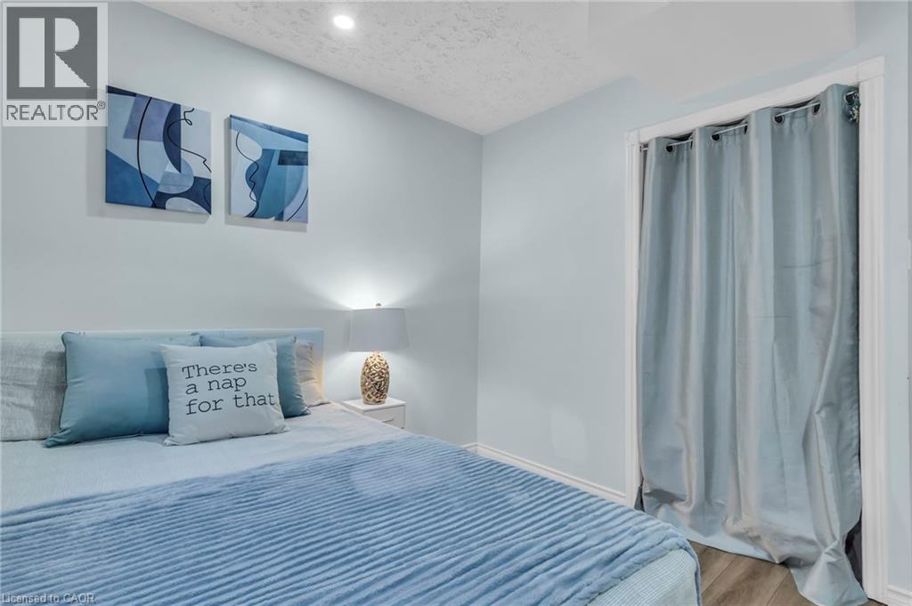 146 BECHTEL Drive, Kitchener, Ontario, N2P1S3 — Photo 38