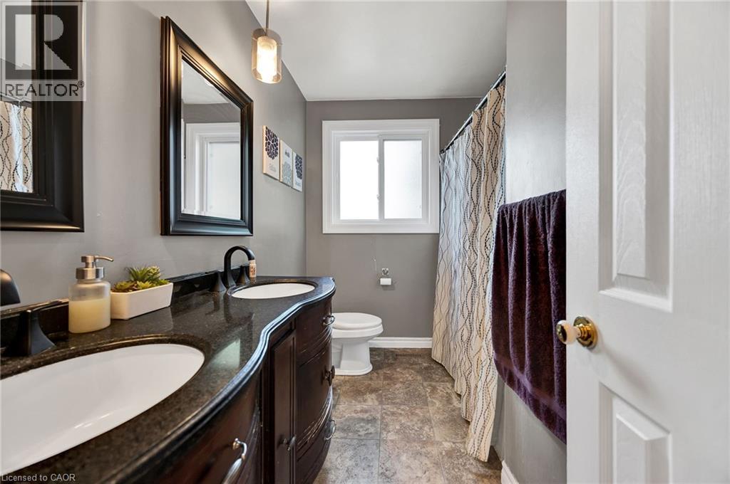 3766 LOBSINGER Line, St. Clements, Ontario, N0B2M0 — Photo 21