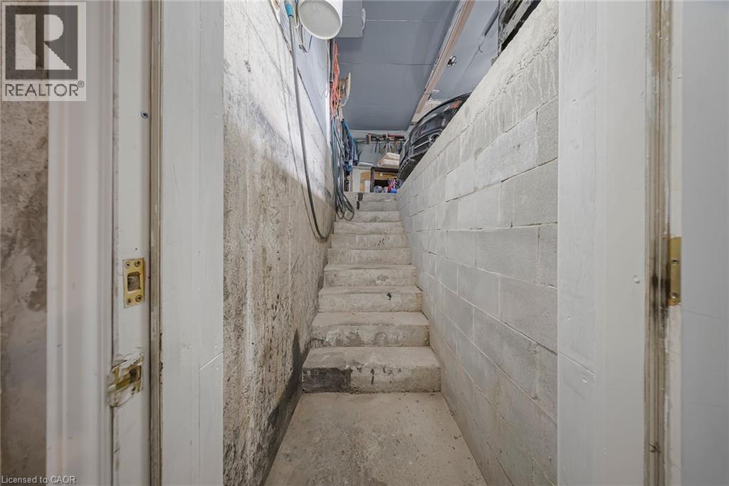 276 BIEHN Drive, Kitchener, Ontario, N2R1B2 — Photo 42