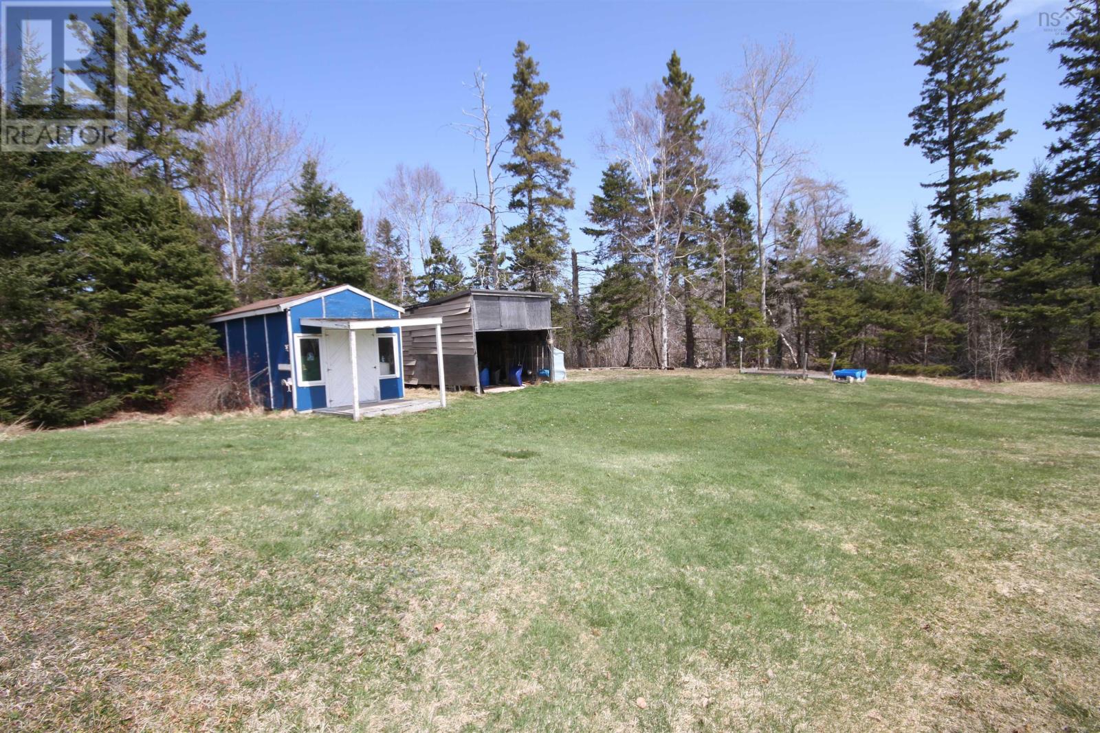 Property 34 of 38 of 543 Lower River Road