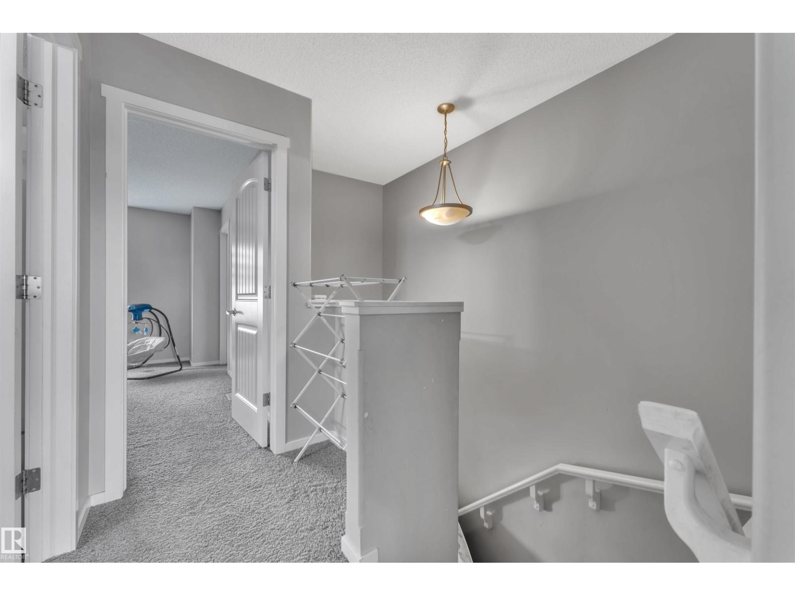 2004 32 ST NW, Edmonton