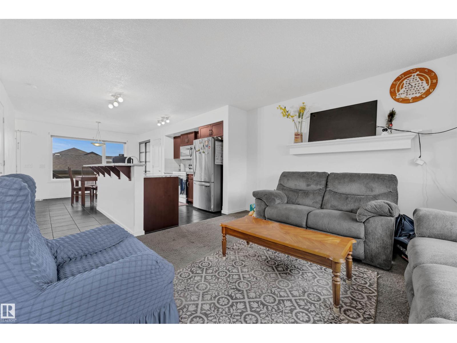 2004 32 ST NW, Edmonton