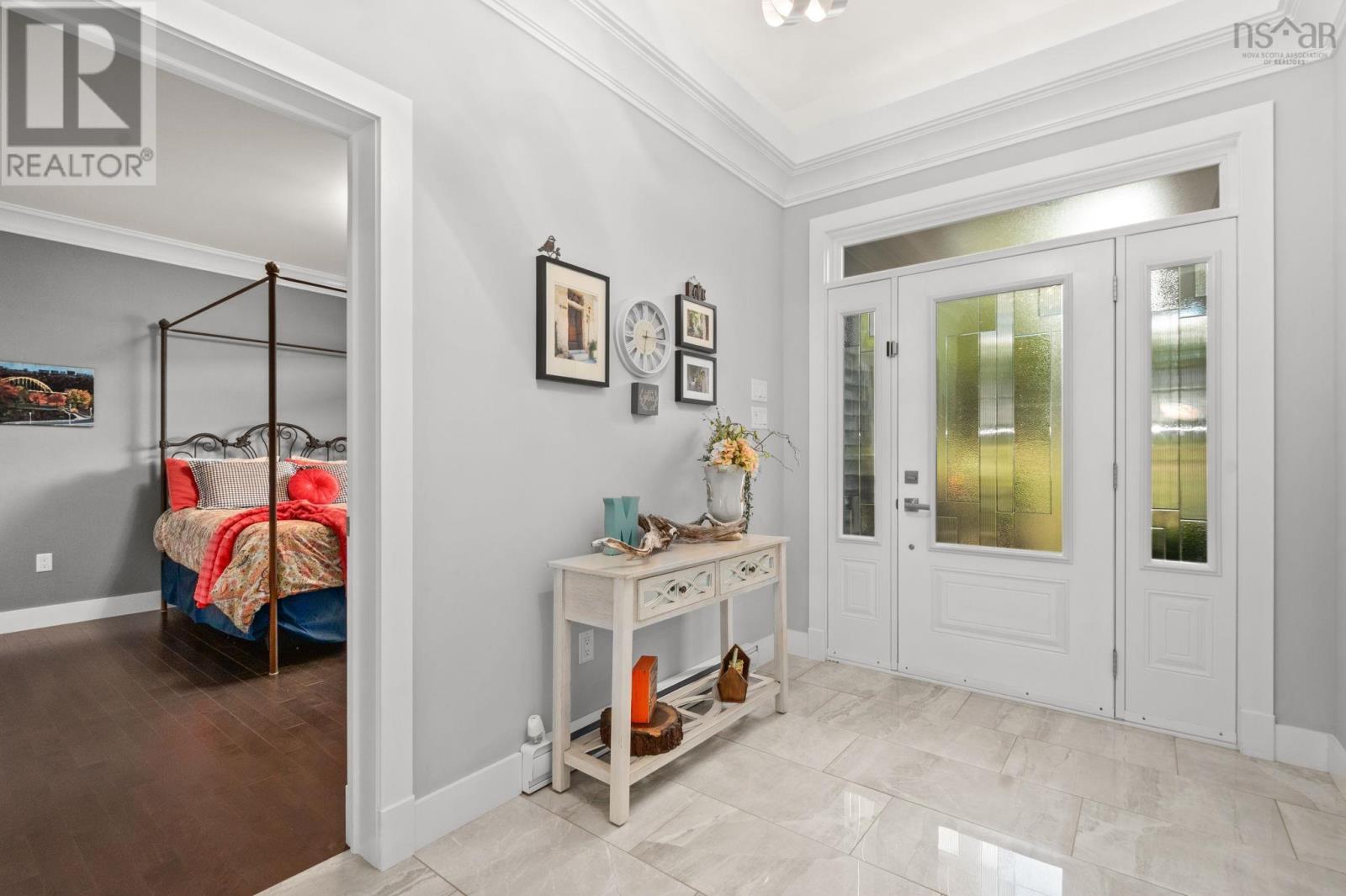 769 Lakeview Avenue - Image 2