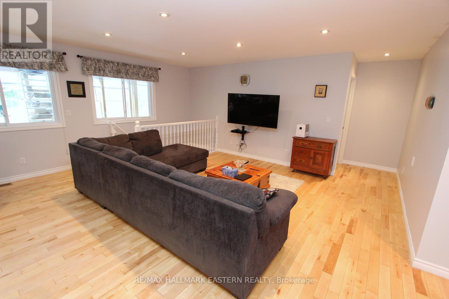 178 ROMA LANE - 14