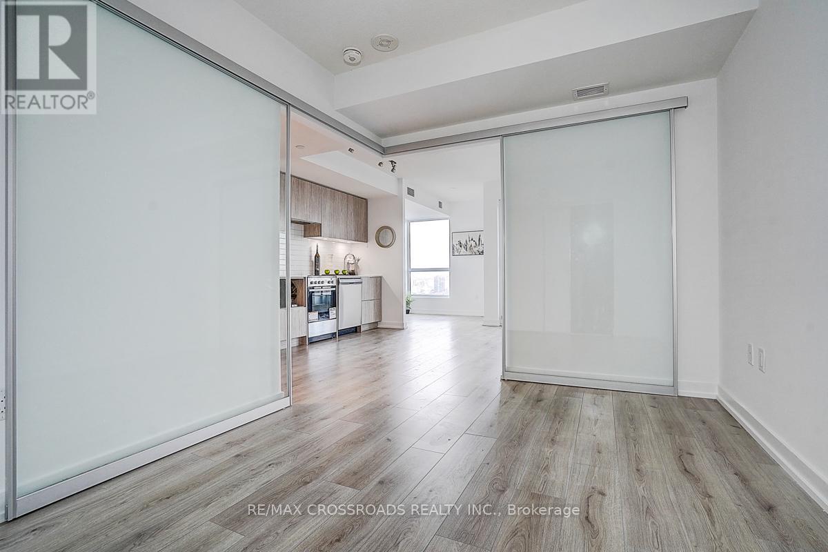 #3205 395 BLOOR STREET E - 32