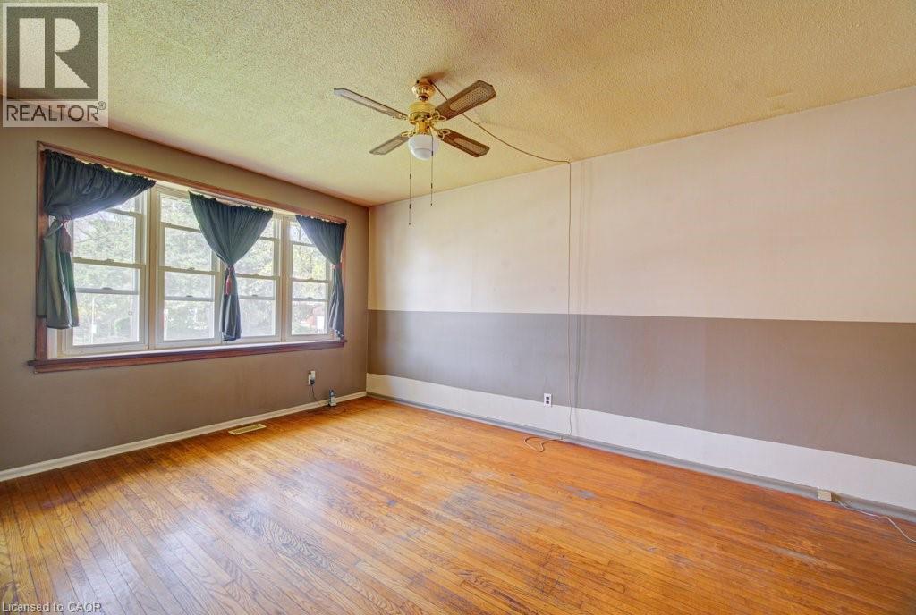 291 WESTWOOD Drive, Kitchener, Ontario, N2M2L3 — Photo 5