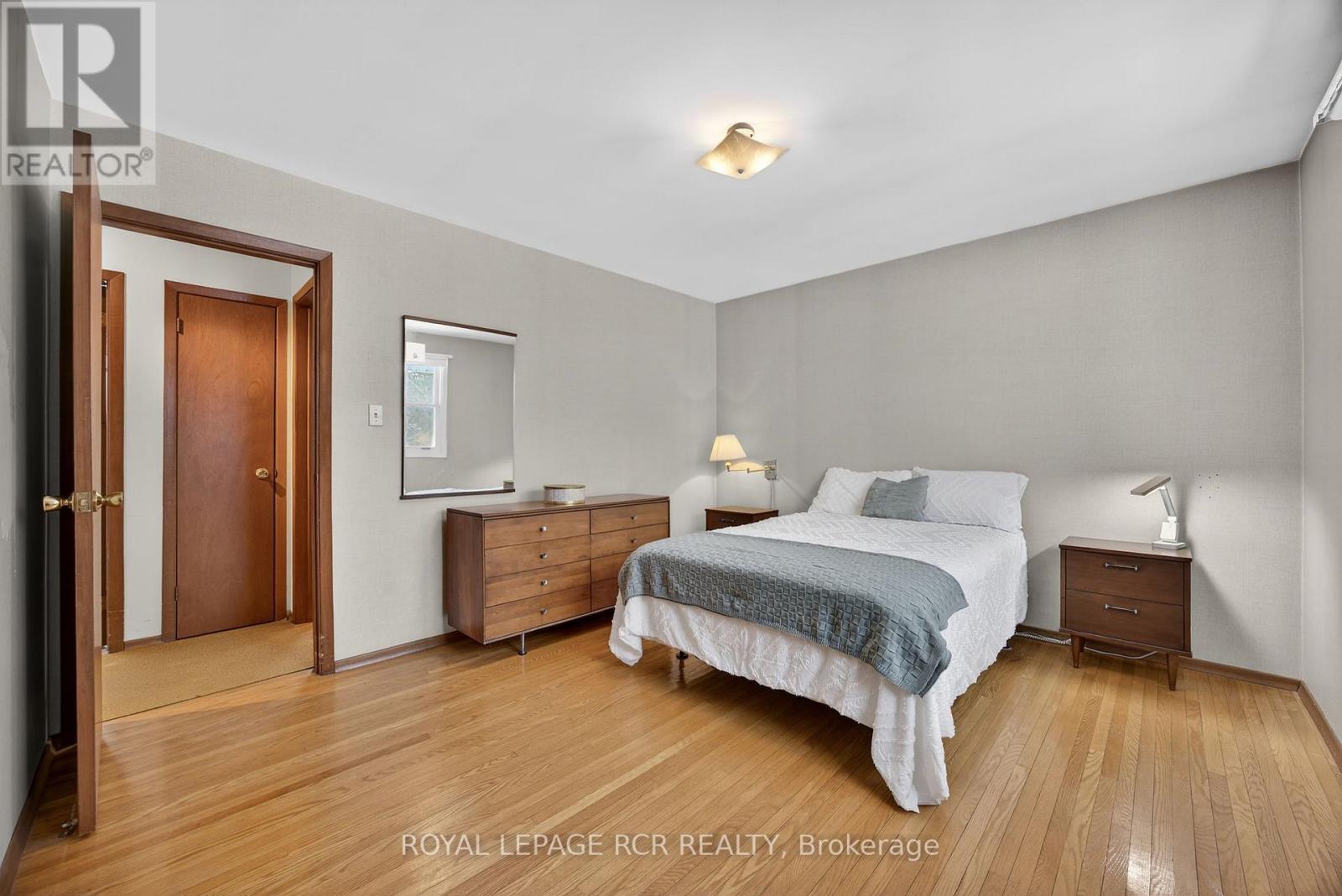 24 DRUMMOND STREET - 15