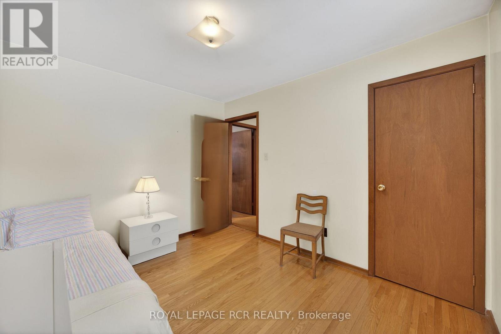 24 DRUMMOND STREET - 17