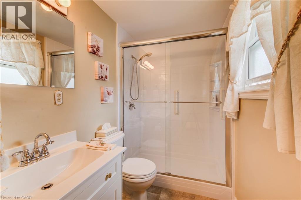 17 FOREST GLEN Court, Kitchener, Ontario, N2N1E1 — Photo 28