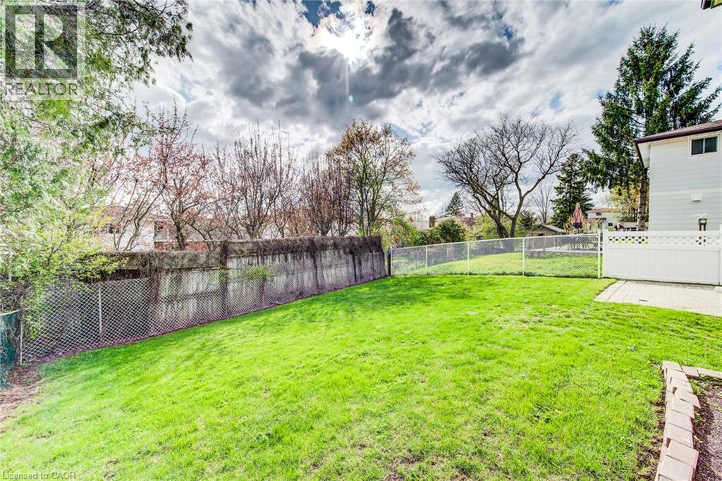 17 FOREST GLEN Court, Kitchener, Ontario, N2N1E1 — Photo 42