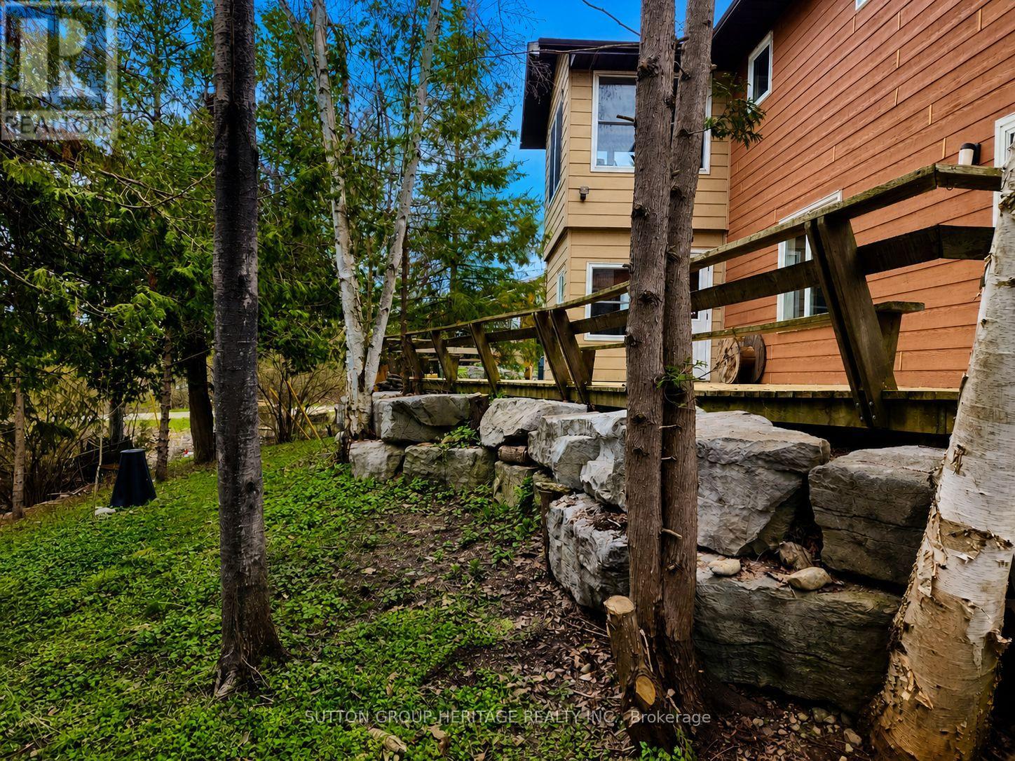 48 CEDARTREE LANE - 33