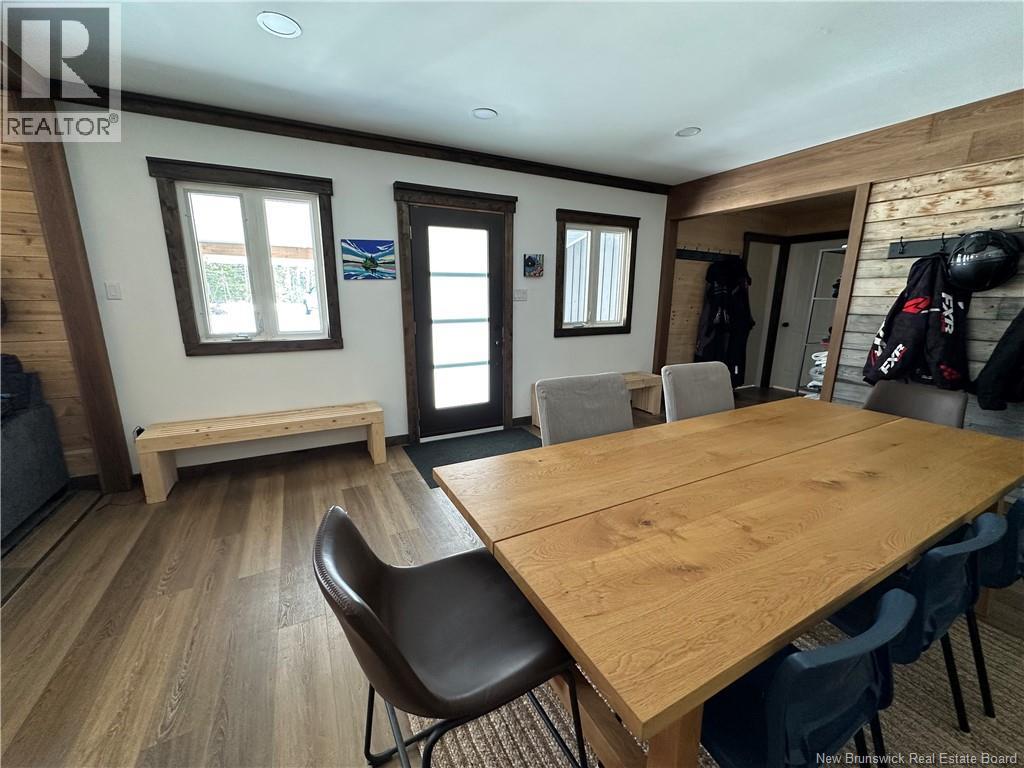 11 Austin Brook - 6