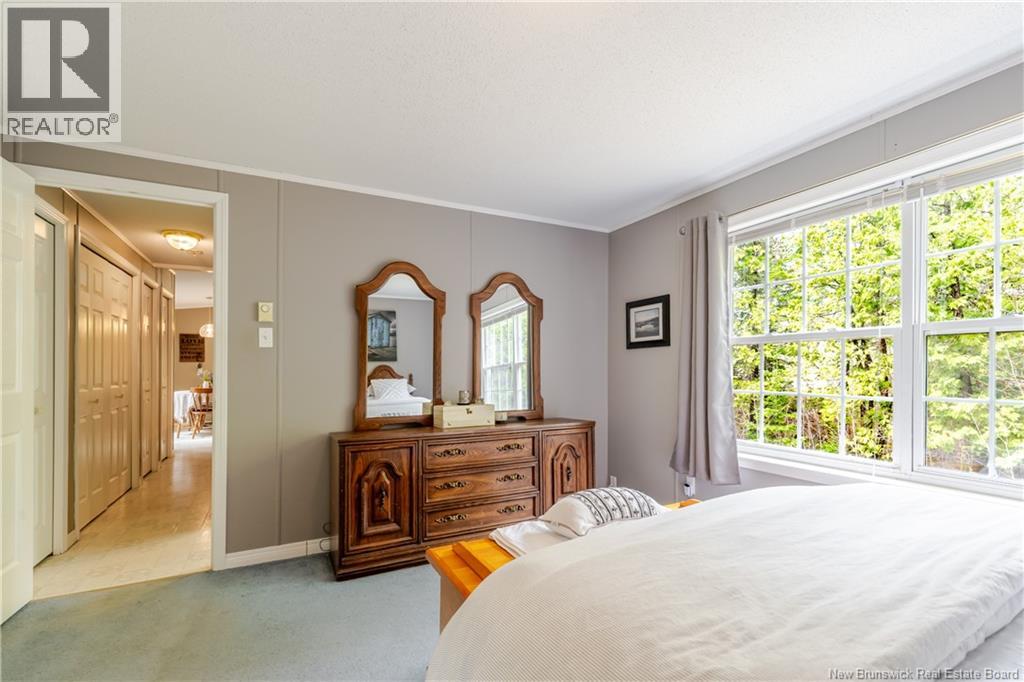 81 McCain Drive - 32
