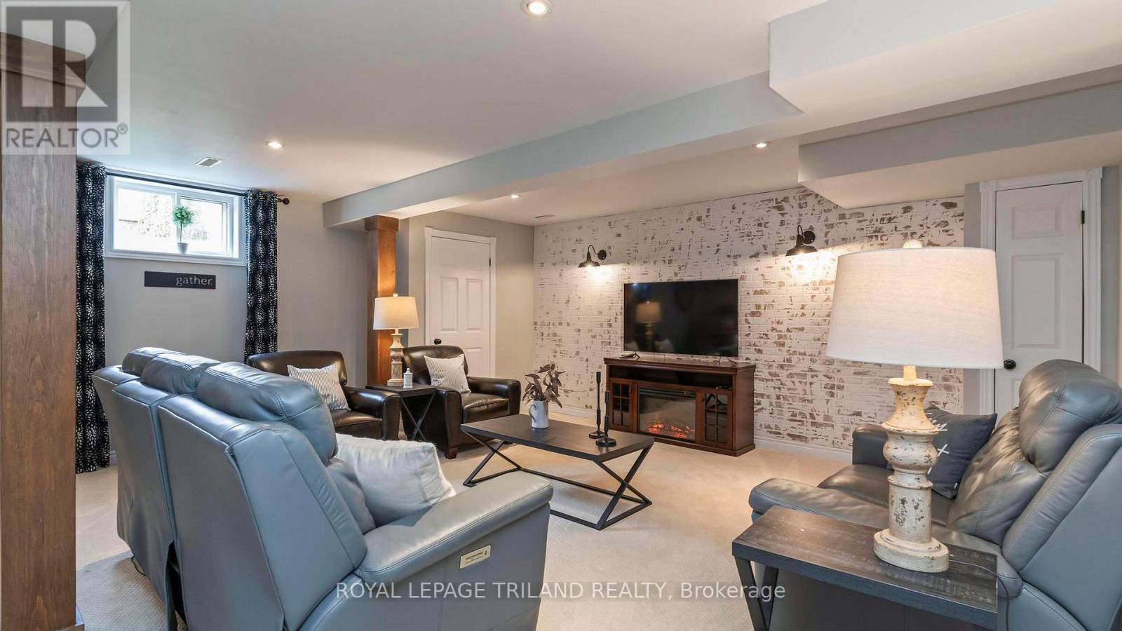 9 HERITAGE PLACE - 23
