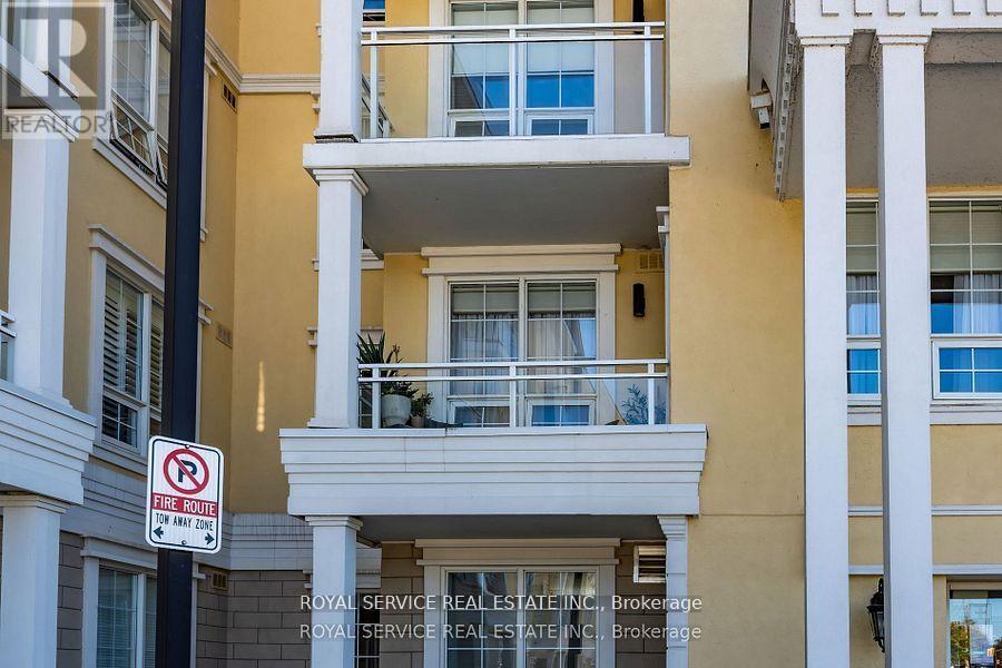 #220 21 BROOKHOUSE DRIVE - 22