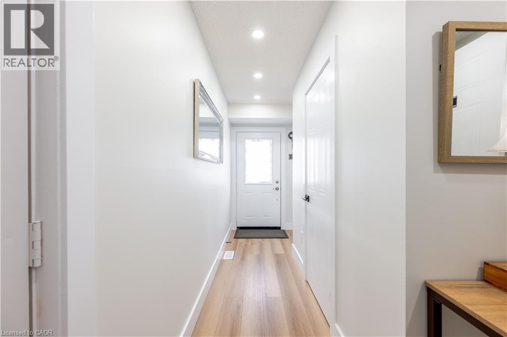 #2 185 HIGHLAND Crescent - 3