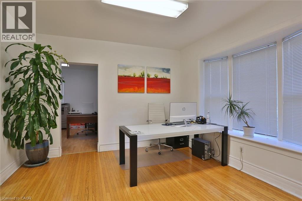 127 DUKE Street E, Kitchener, Ontario, N2H1A6 — Photo 12