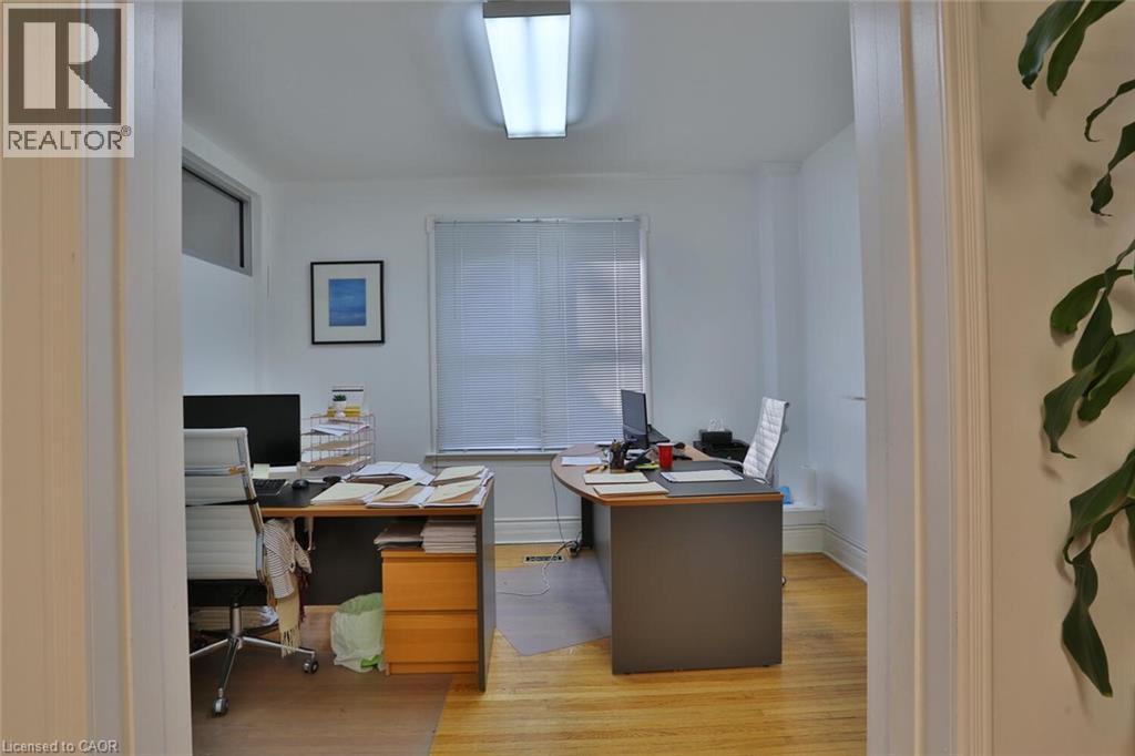 127 DUKE Street E, Kitchener, Ontario, N2H1A6 — Photo 14