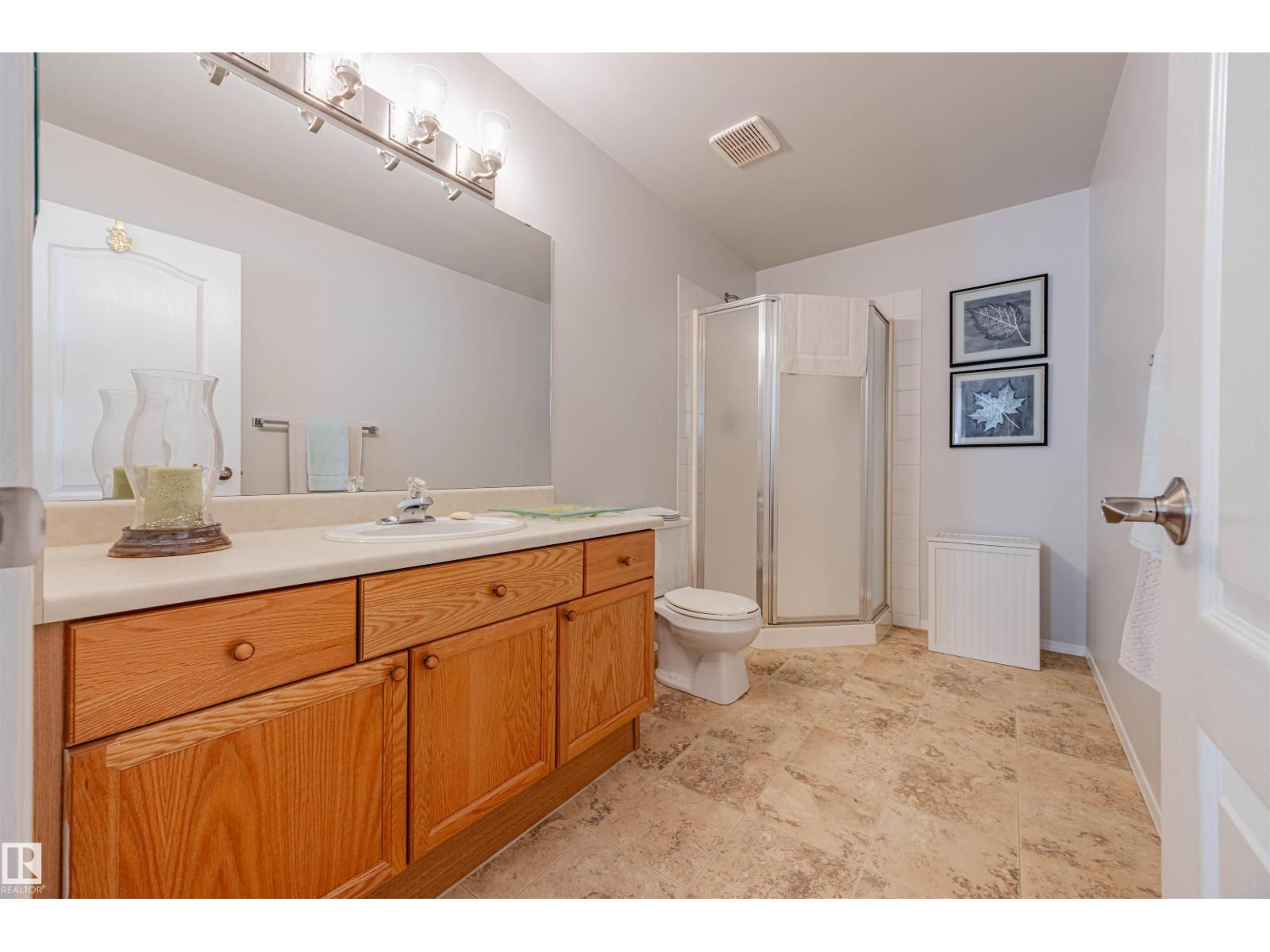 #128 215 BLACKBURN EAST DR SW, Edmonton