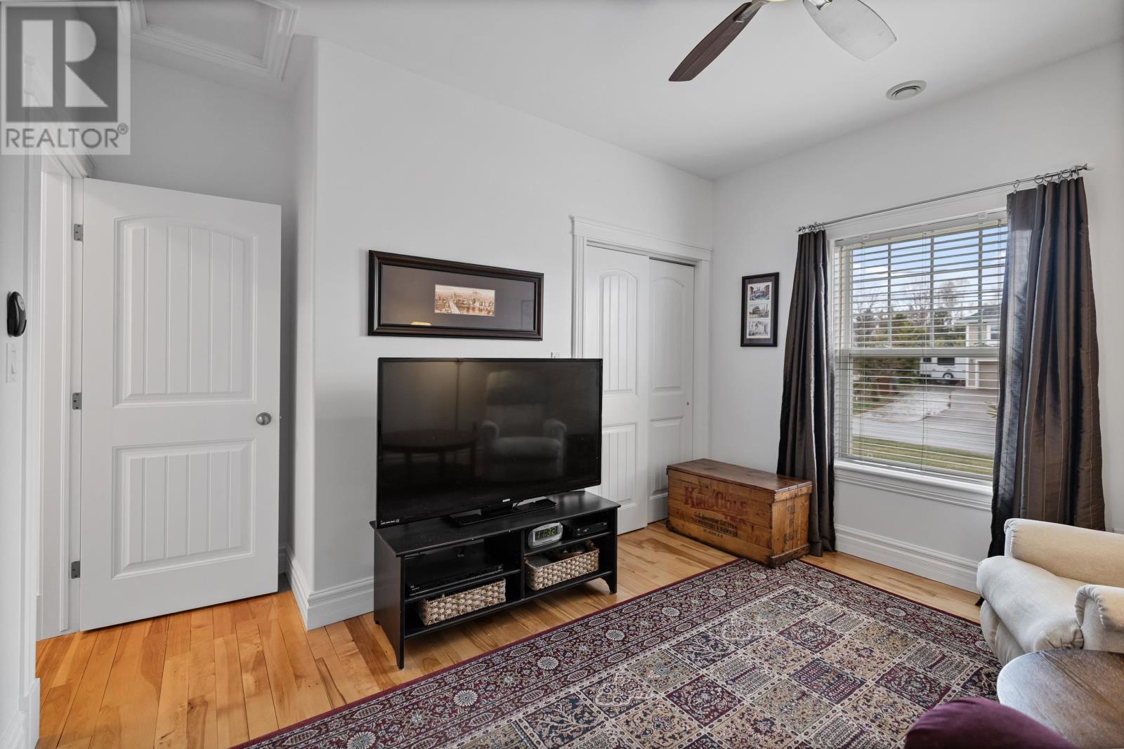 2 Somerset Place - 32