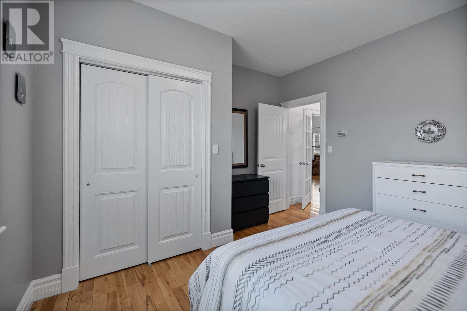 2 Somerset Place - 35