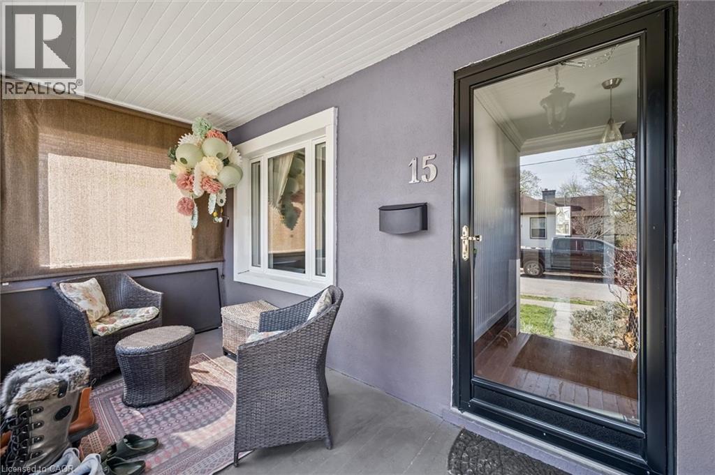 15 WATERSIDE Avenue, Cambridge, Ontario, N1R1E8 — Photo 4