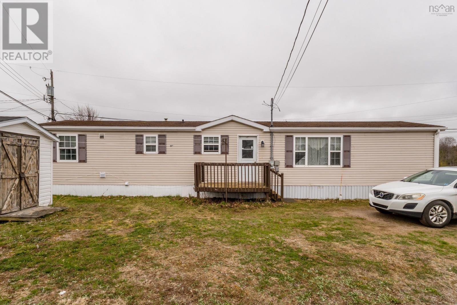 Property 26 of 31 of 44 Douglas Avenue