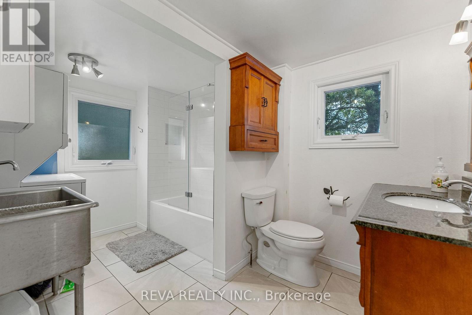 32 LAKE VIEW LANE - 30