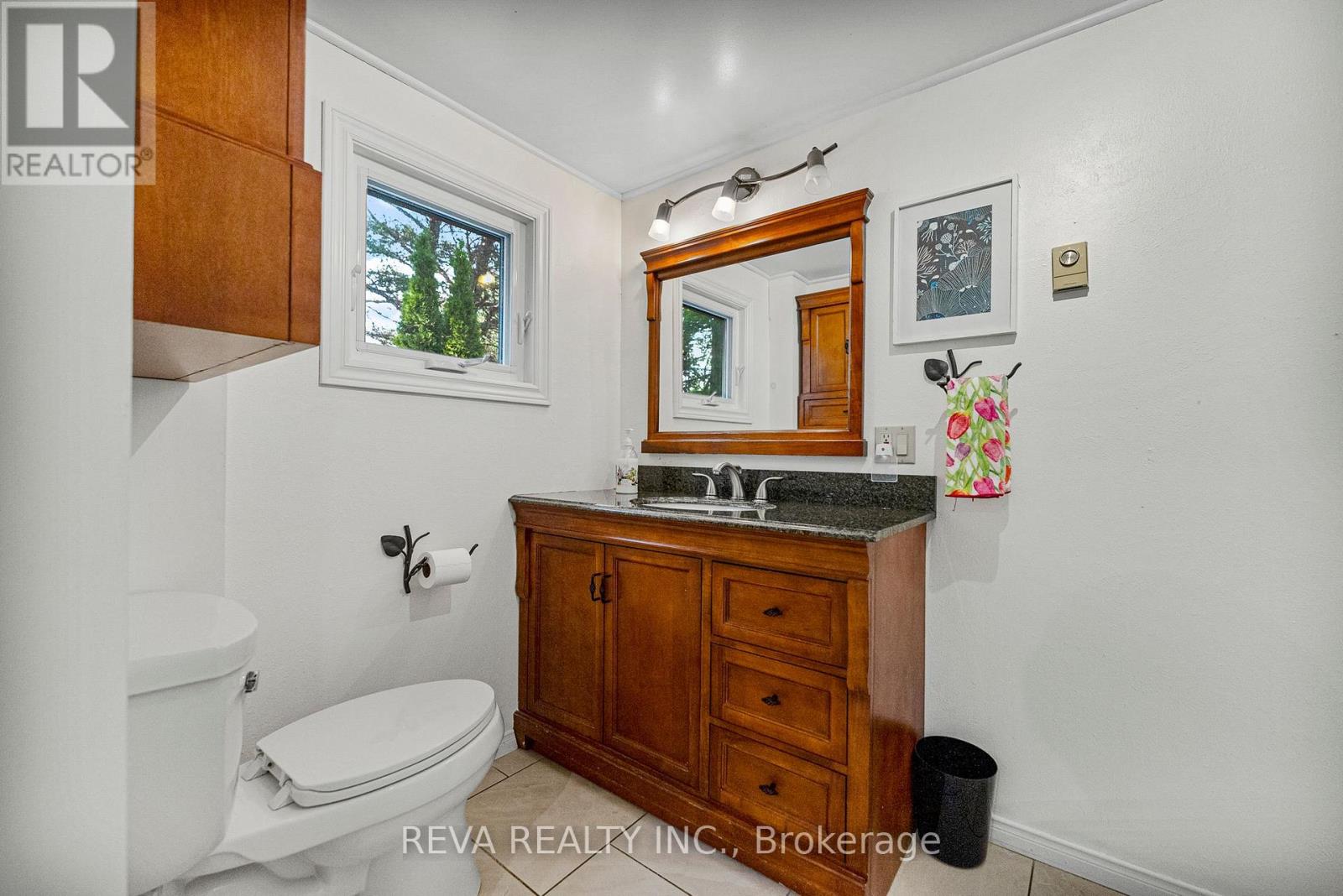 32 LAKE VIEW LANE - 32