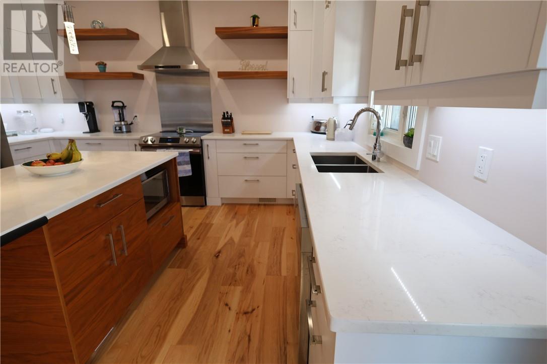 178 Hollybrook Crescent, Azilda, Ontario, P0M1B0 — Photo 16