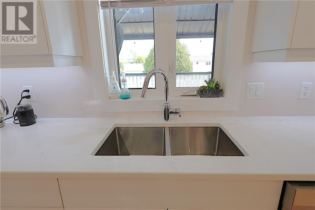 178 Hollybrook Crescent, Azilda, Ontario, P0M1B0 — Photo 17