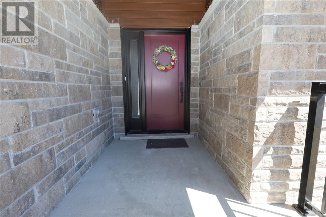 178 Hollybrook Crescent, Azilda, Ontario, P0M1B0 — Photo 3